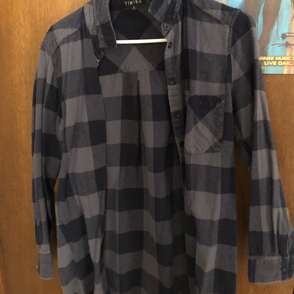 Men’s medium flannel. Warm + blue